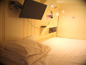 Capsule Hotel and Sauna Kawasaki Big