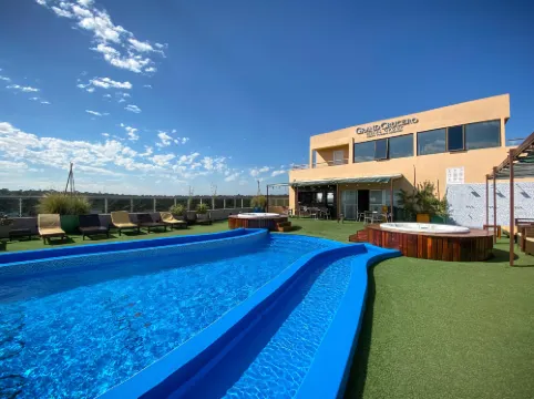 Grand Crucero Hotel
