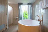 أوك منتجع بوروين فنادق في بلواك داينغ