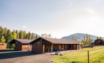 Glacier Homestead