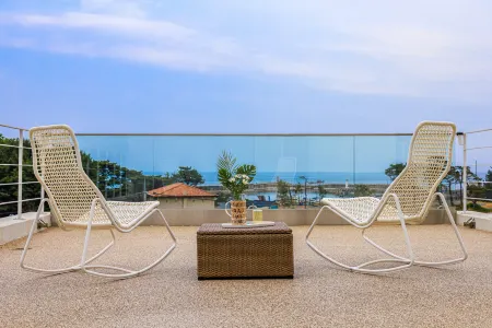 Private Yangyang Dockchae Pool Villa Отели рядом с Международный аэропорт Янъян