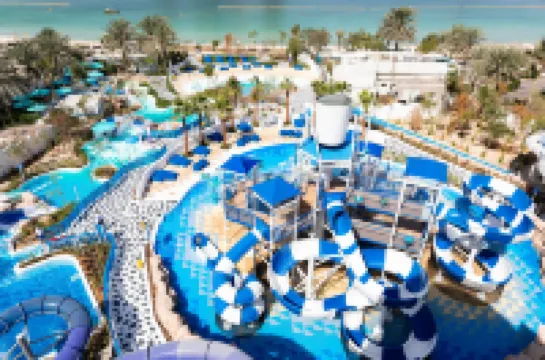 Le Méridien Mina Seyahi Beach Resort & Waterpark