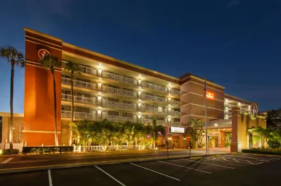 Ramada by Wyndham Tampa Westshore Airport South Hotels near Finish Line