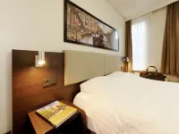 Best Western DAM Square Inn Hoteles cerca de Iglesia Noorderkerk