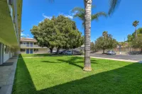 Motel 6 Jurupa Valley, CA - Riverside West Отели в г. Джурупа Вэлли
