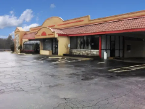 アメリカズ ベスト バリュー イン マリオン ノースカロライナ マクドウェルのホテル