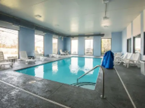 Comfort Inn & Suites Hotels in Morganton