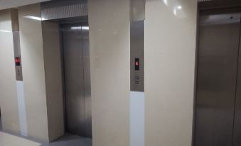Yijia Homestay (Langfang Wanda Plaza Branch) - Housity