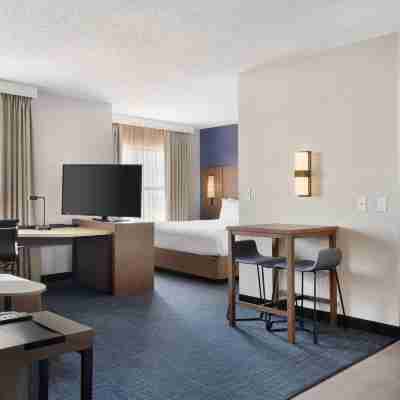 Residence Inn Chicago Naperville/Warrenville Rooms