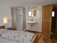 Selina - Pet friendly