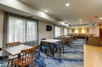 Fairfield Inn & Suites Fort Worth I-30 West Near Nas JRB - Breakfast