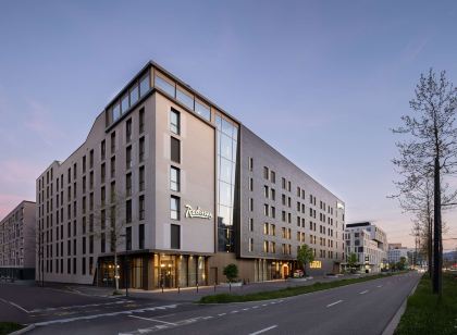 Radisson Hotel & Suites Zurich