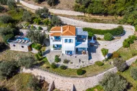 Villa Avaton with Magnificent Sea View and Skopelos Town Hotels in Skopelos