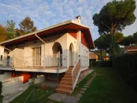 Villa con giardino privato ideale per bambini