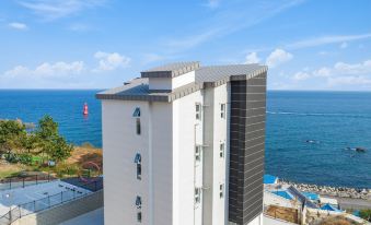 Donghae 828 Ocean View Spa Pension