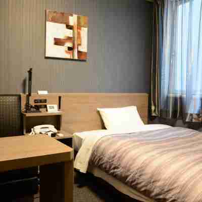 上田駅前ロイヤルホテル Rooms