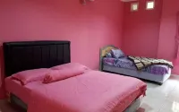 Zevannya Villa Queen Victorian Kota Bunga