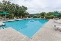 Extended Stay America Suites - Bristol - Pools