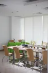 Whiz Hotel Cikini Jakarta - Business