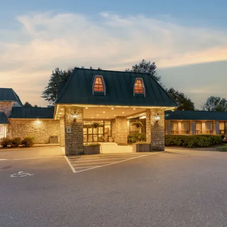 Best Western Plus Waterbury - Stowe