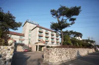 Hwaseong Jes Hotel - 2-Star