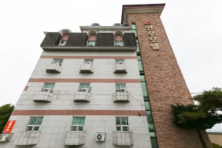 Nonsan Yeonmu Отели в г. Нонсан