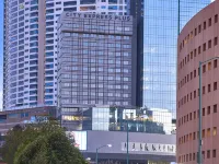 City Express Plus by Marriott Ciudad de Mexico Interlomas Hotels near Patio Santa Fe