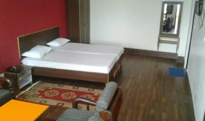 Hotel Baakhlee Hotele w: Pithoragarh