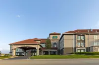 La Quinta Inn & Suites by Wyndham Olathe - breakfast