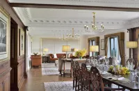 Taj Mahal, New Delhi - 5-Star