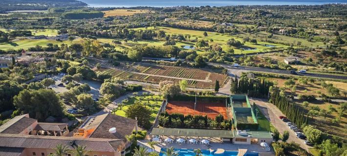 Pula Suites Boutique Resort Hotéis em Llevant