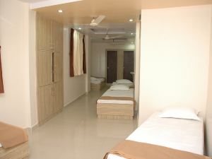 Hotel Raj Mahel