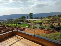 Hotel Green Exotica Mahabaleshwar - Mountain view