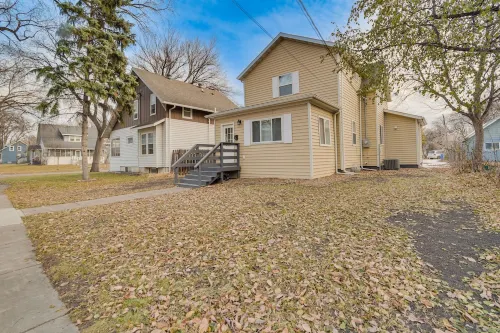 Dog-Friendly Home < 1 Mi to Downtown Fargo! - โฮมสเตย์
