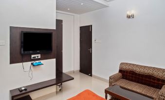 Hotel Aarya Inn