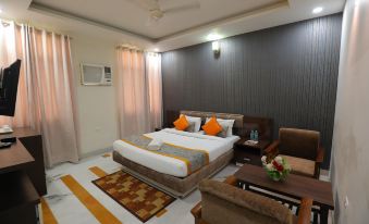 Meera Madhav Resort