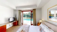 Luxico Lakeland Keys (Heated Pool) - 4-Star