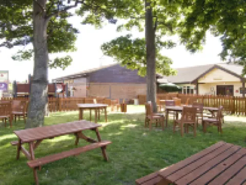 錫廷伯恩肯特普瑞米爾酒店 斯韋爾酒店