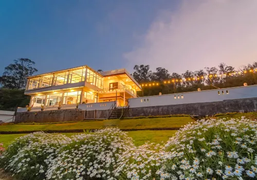 Silent Retreat Ooty Farm Resort by Voye Homes - Pool