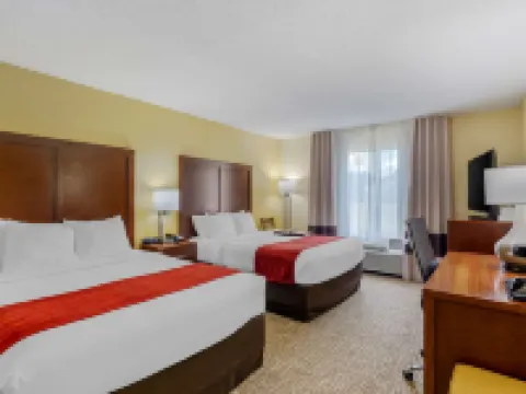 Comfort Inn & Suites Hillsville I-77 Hotels in Woodlawn