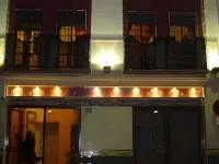 Hotel Las Rosas Các khách sạn ở Luque