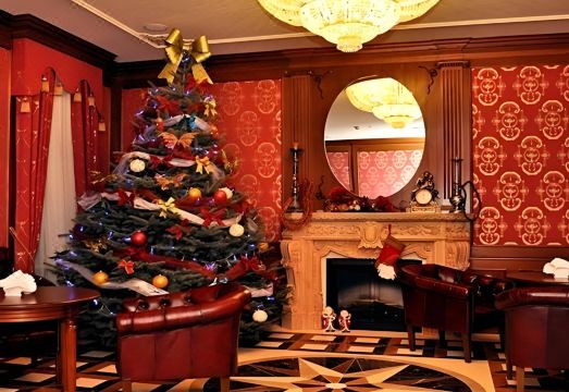 1. 호텔 코로니..