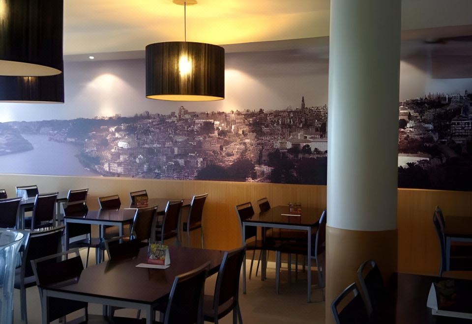 깨끗한 파크 호텔 객실 내부