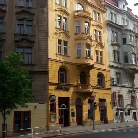 Onefam Míru