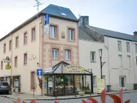Logis Hôtel et Restaurant la Tour Brette Hotels in Pontorson