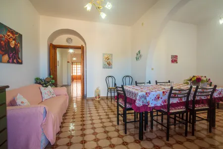 Casa Arianna, Apartment a Few Steps from the Sea Отели в г. Marina di Mancaversa