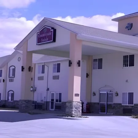 BRIDGEPOINTE INN & SUITES