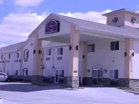 BRIDGEPOINTE INN & SUITES - Bãi đậu xe