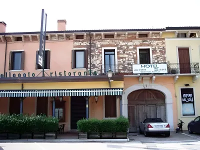 Hotel Due Colonne Hotels in der Nähe von Villa Negri, Meneguzzi, Bolla, detta "Ca' dell'Ora"