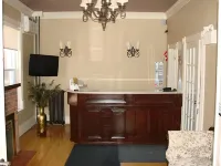 Kent Inn Hotels in Lindsay